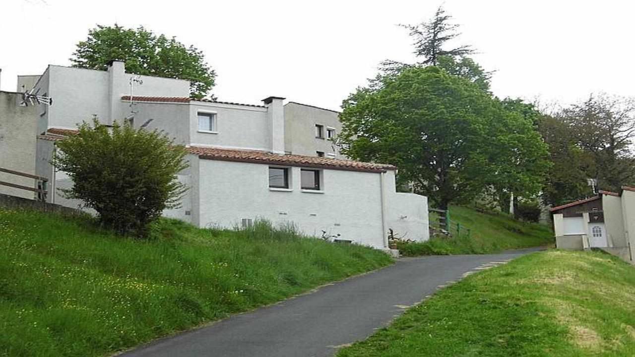 Joli Petit T4 Confortable Au Bord De Leau Vieille-Brioude المظهر الخارجي الصورة
