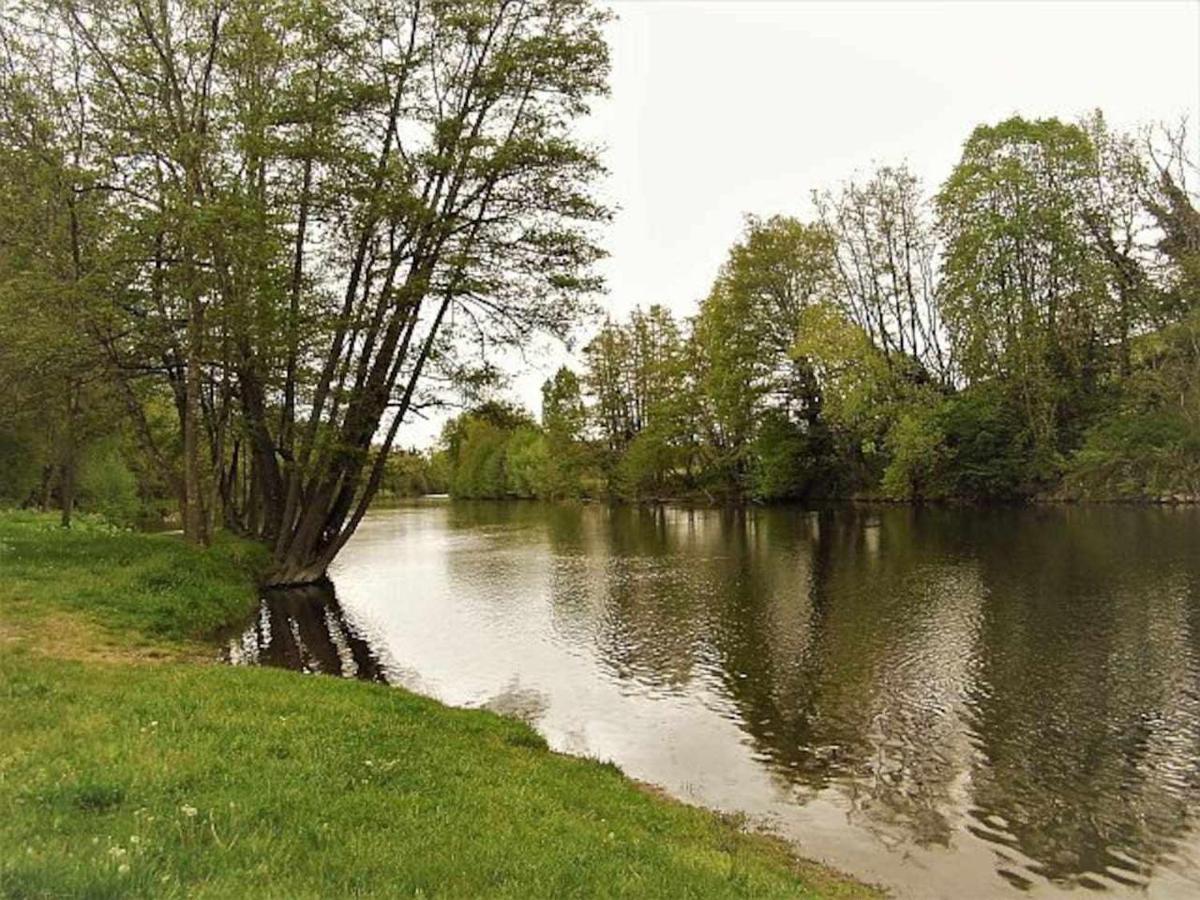 Joli Petit T4 Confortable Au Bord De Leau Vieille-Brioude المظهر الخارجي الصورة